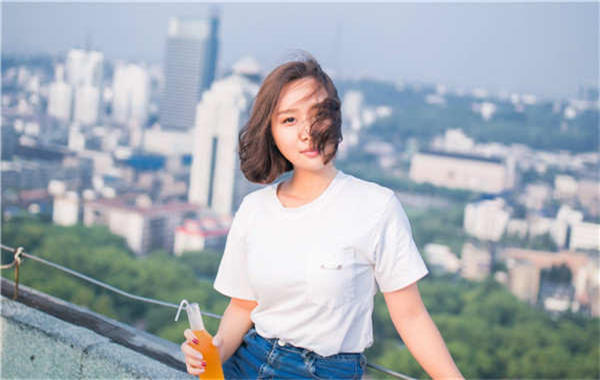 莲花验血验出y就一定是男孩吗(验血验出y一定是男孩吗 会变女孩吗)